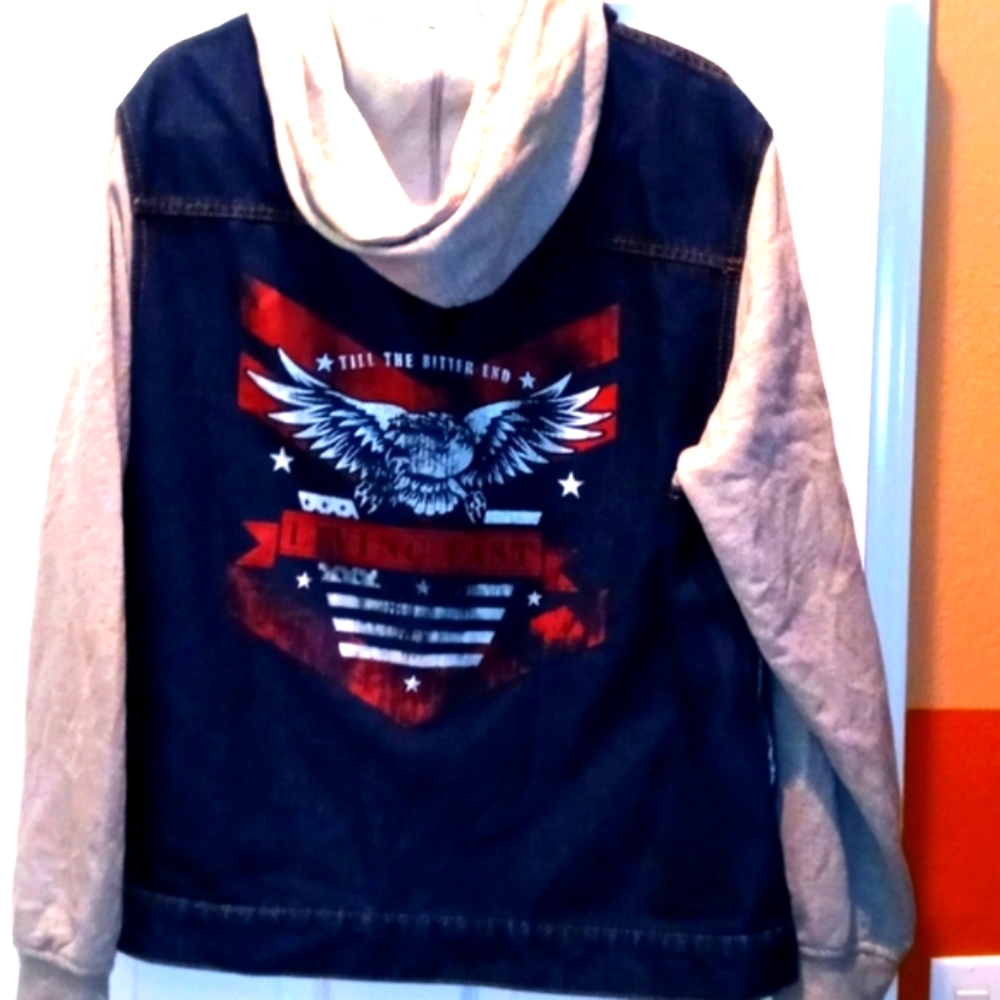 H XL/XG 46-48 Hooded Jean Jacket "Living Fast"